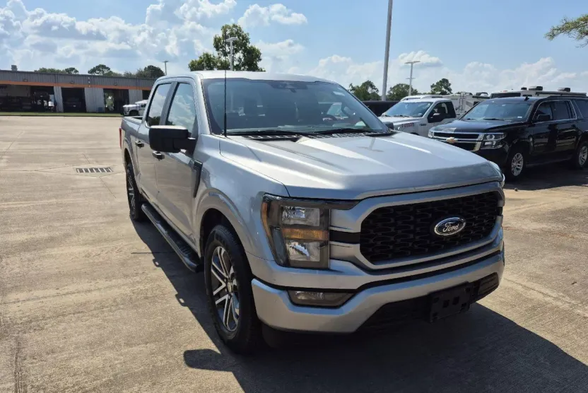 2023 Ford F-150 XL photo 1