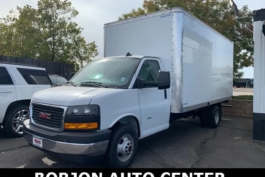 2024 Gmc Savana Cutaway 3500 photo 1