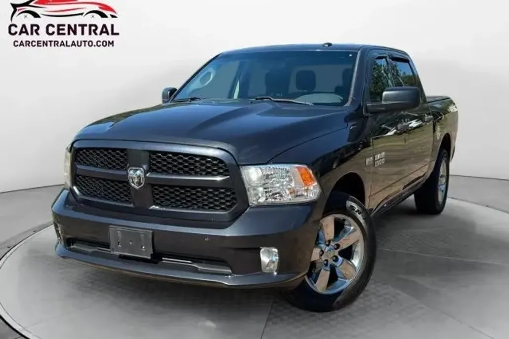2017 Ram 1500 Express photo 1