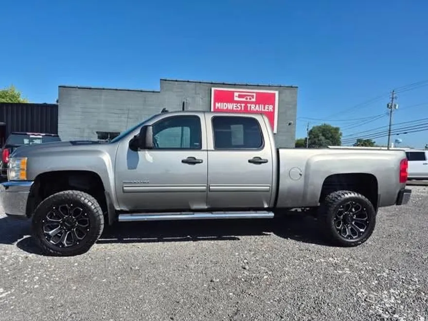 2012 Chevrolet Silverado 2500HD photo 1