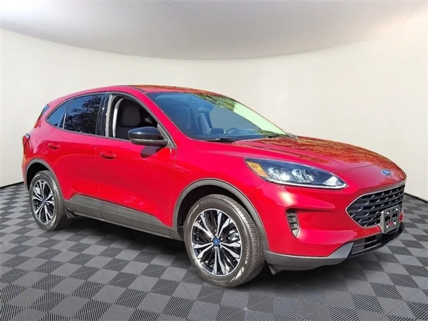 2022 Ford Escape SE photo 1