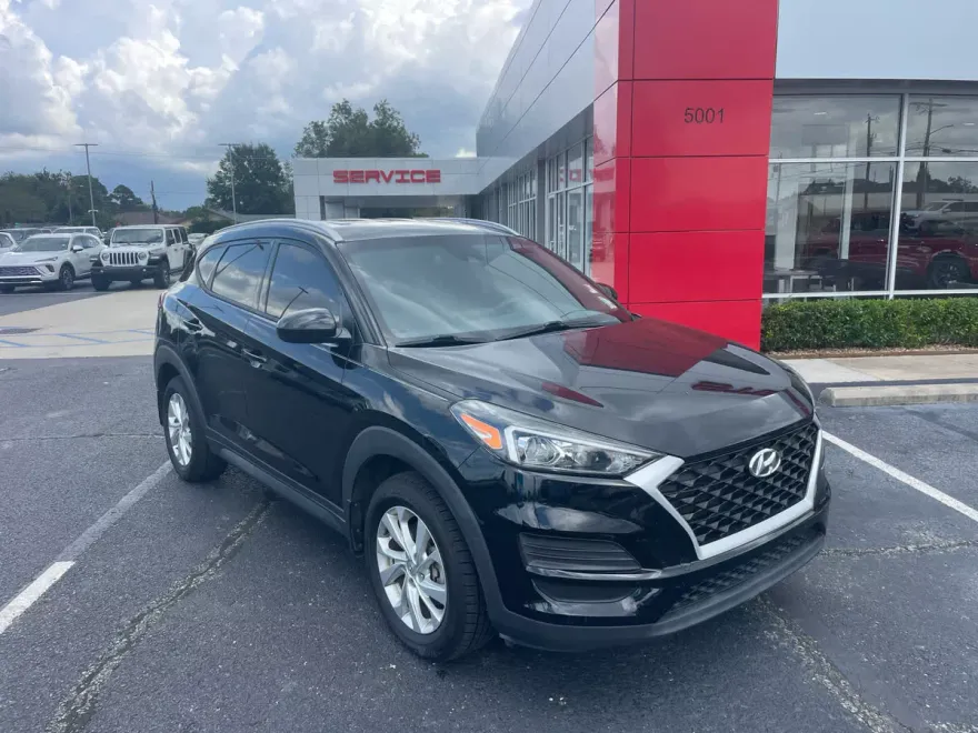 2021 Hyundai Tucson Value photo 1