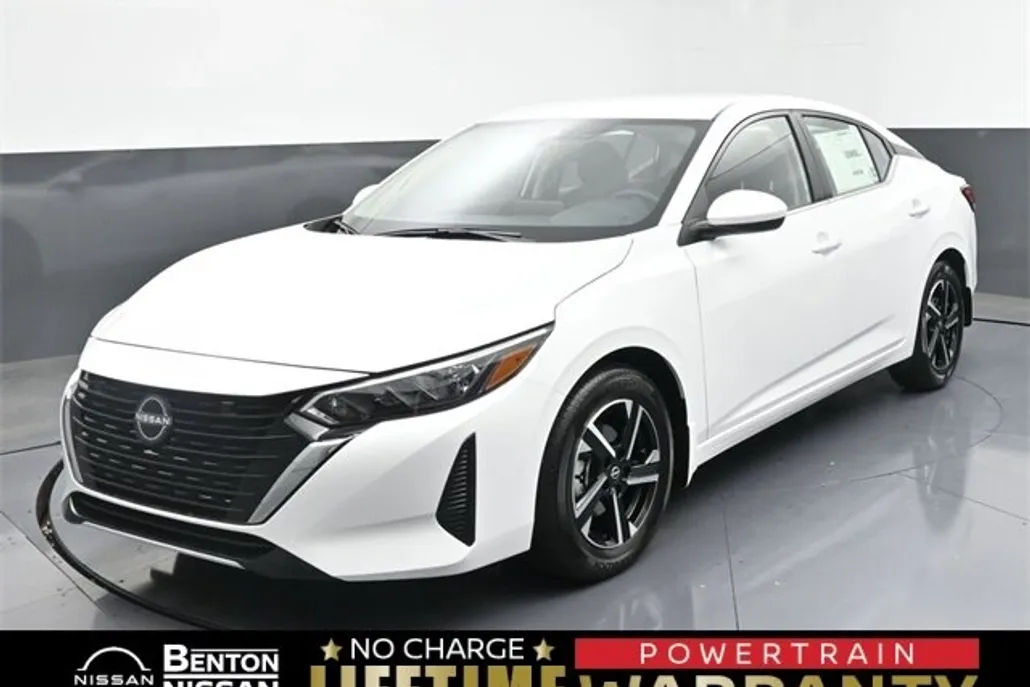 2025 Nissan Sentra SV photo 1