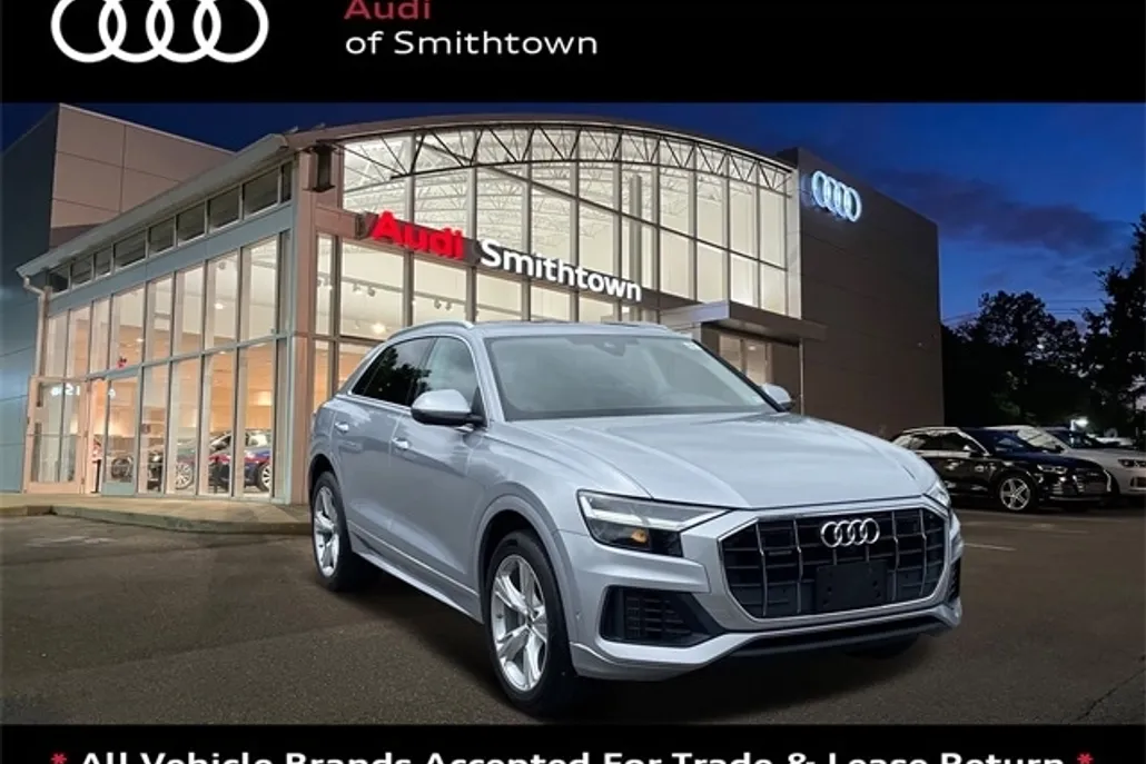 2022 Audi Q8 55 Premium Plus photo 1