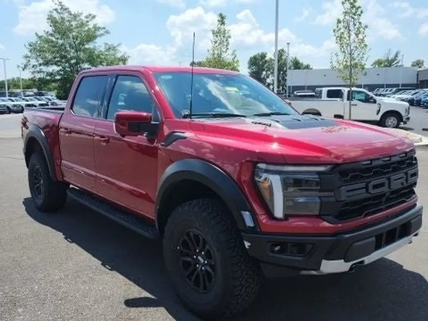 2025 Ford F-150 Raptor photo 1