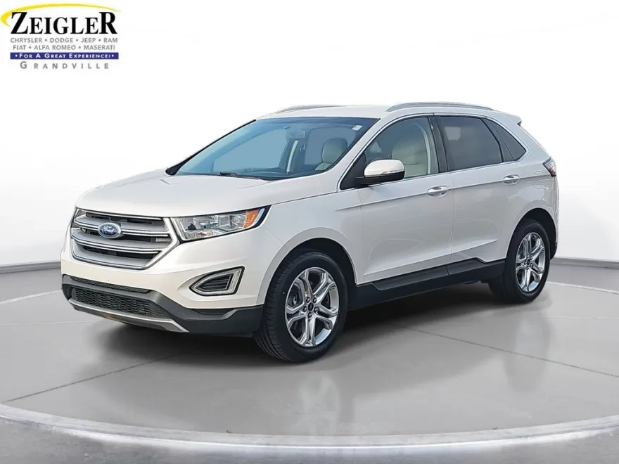 2018 Ford Edge Titanium photo 1