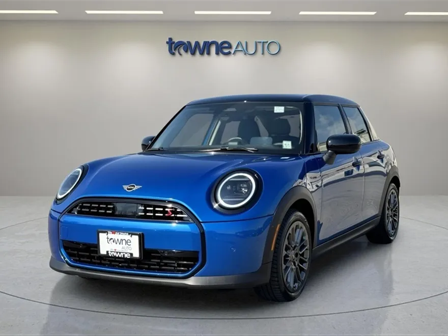 2025 Mini Cooper Hardtop 4 Door Signature photo 1
