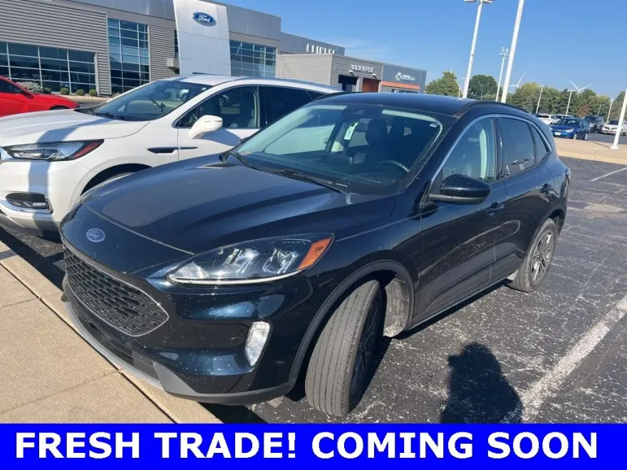 2021 Ford Escape SEL photo 1