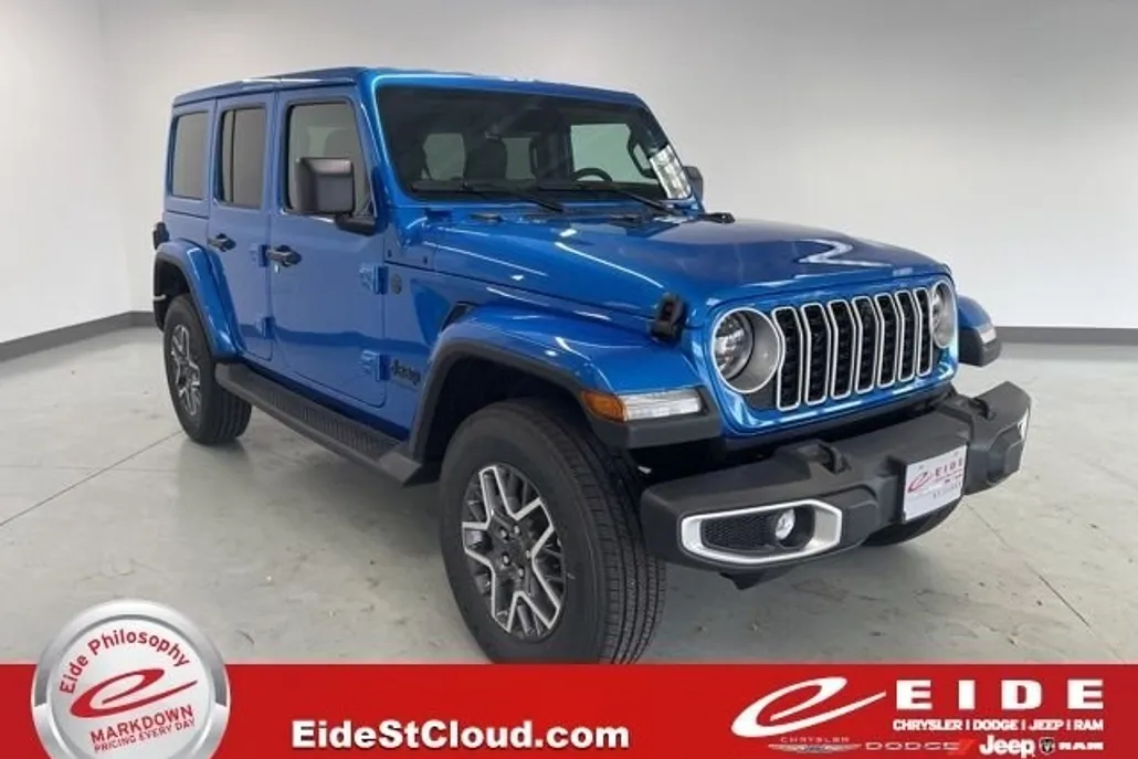 2025 Jeep Wrangler Sahara photo 1