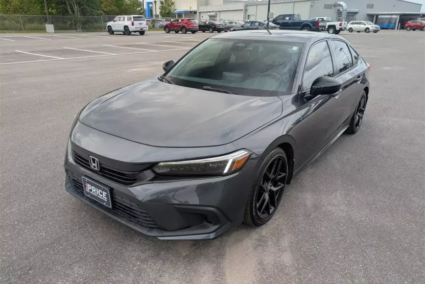 2023 Honda Civic Sport photo 1