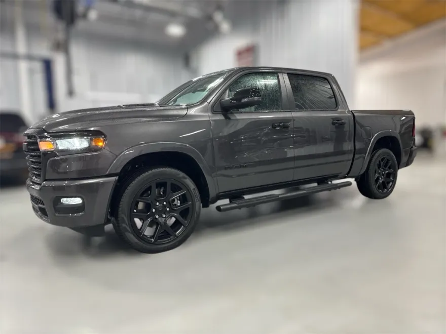 2025 Ram 1500 Laramie photo 1