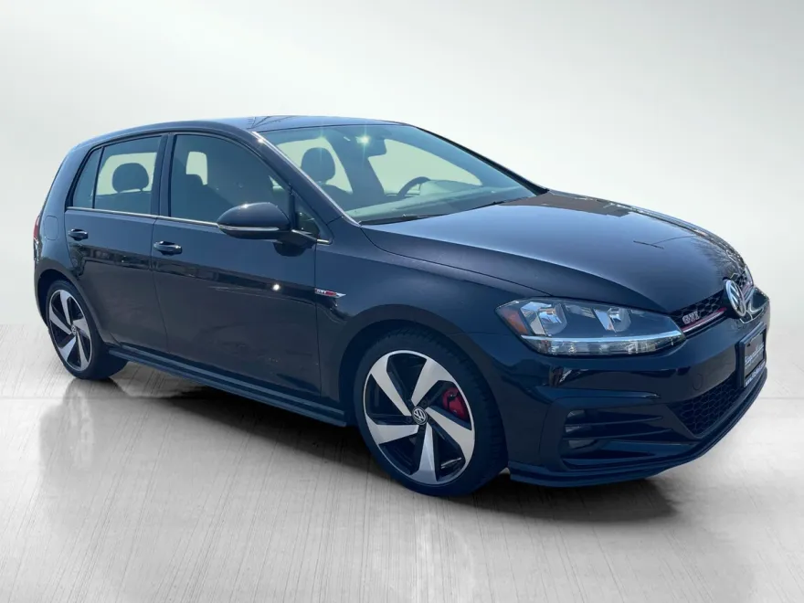 2020 Volkswagen Golf GTI S photo 1
