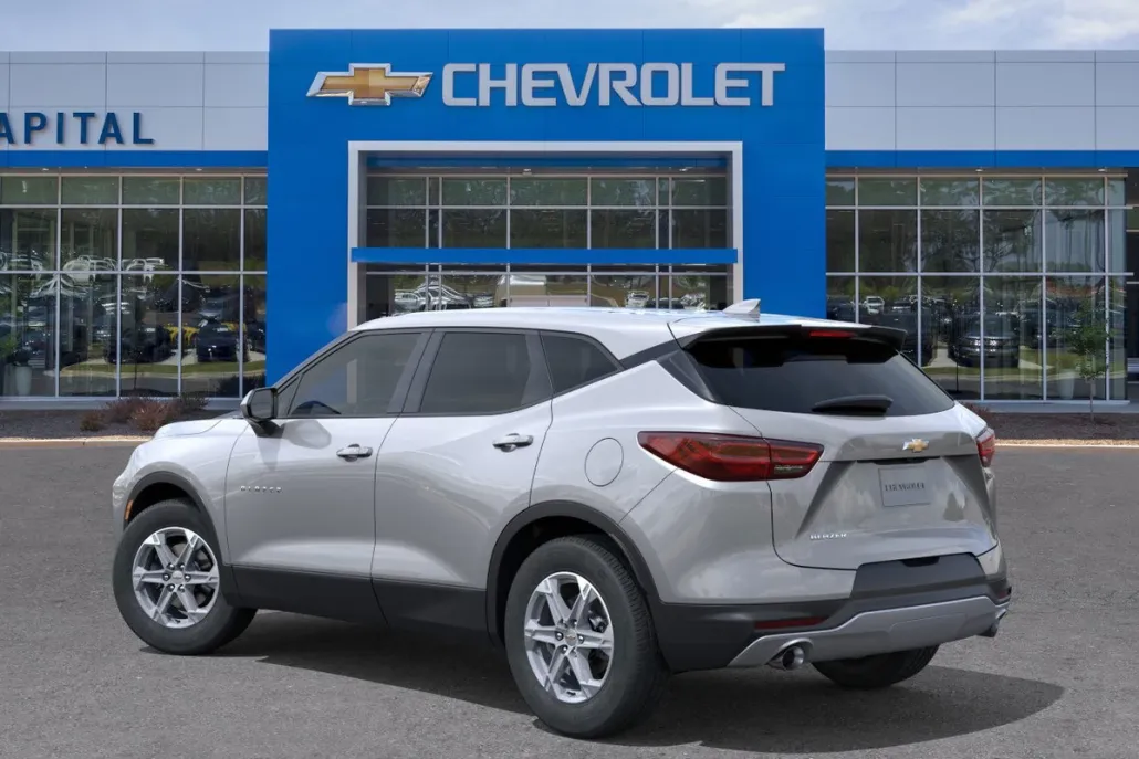 2025 Chevrolet Blazer 2LT photo 1