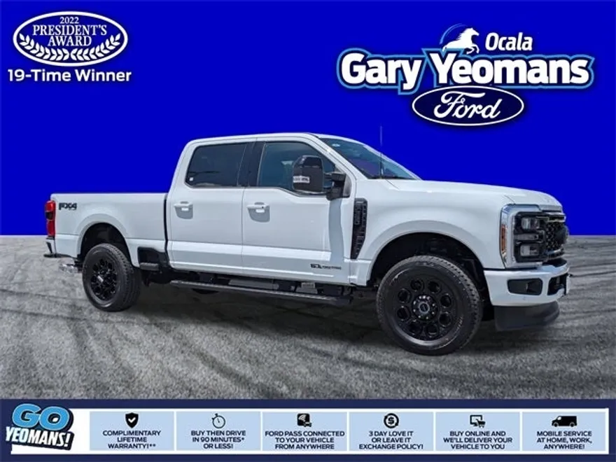 2025 Ford F-350 Lariat photo 1