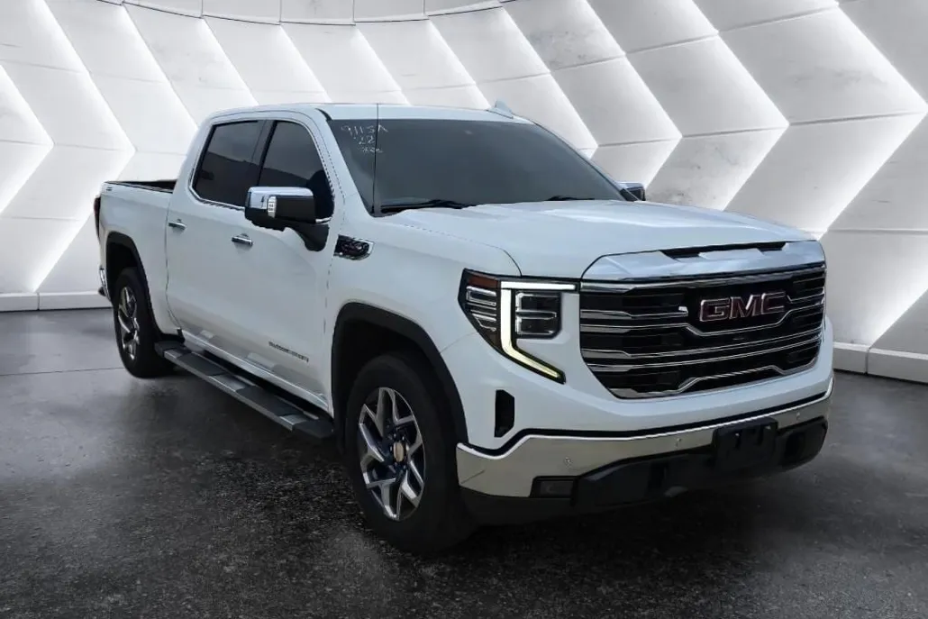 2022 Gmc Sierra 1500 SLT photo 1