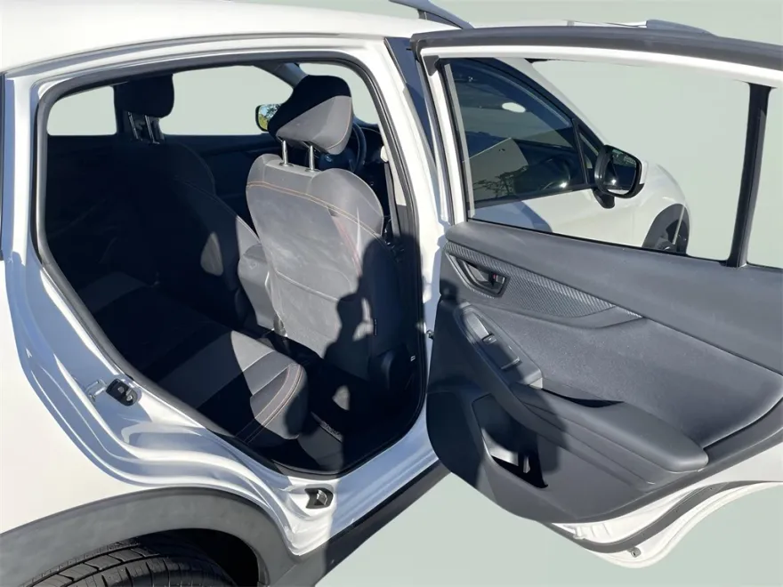 2019 Subaru Crosstrek 2.0i Premium photo 1
