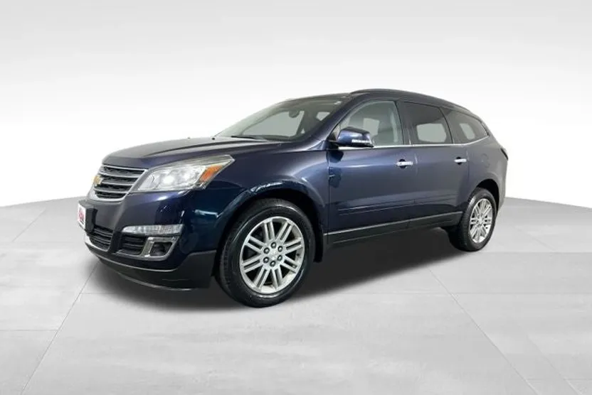 2015 Chevrolet Traverse 1LT photo 1