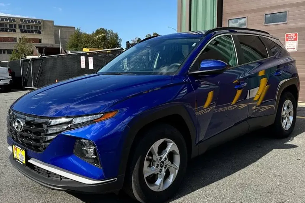 2024 Hyundai Tucson SEL photo 1