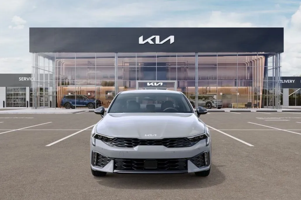 2026 Kia K5 GT-Line photo 1