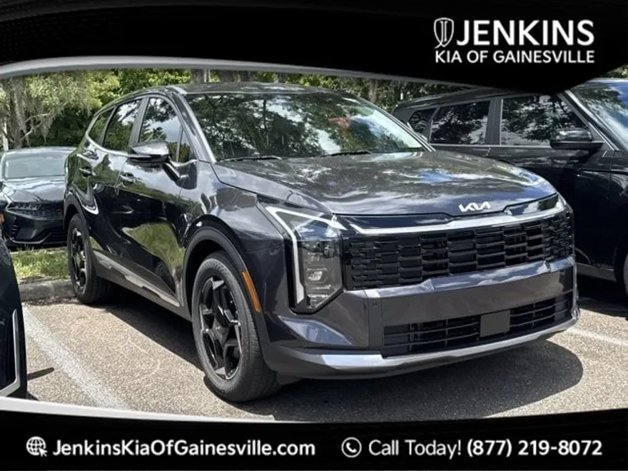 2026 Kia Sportage EX photo 1