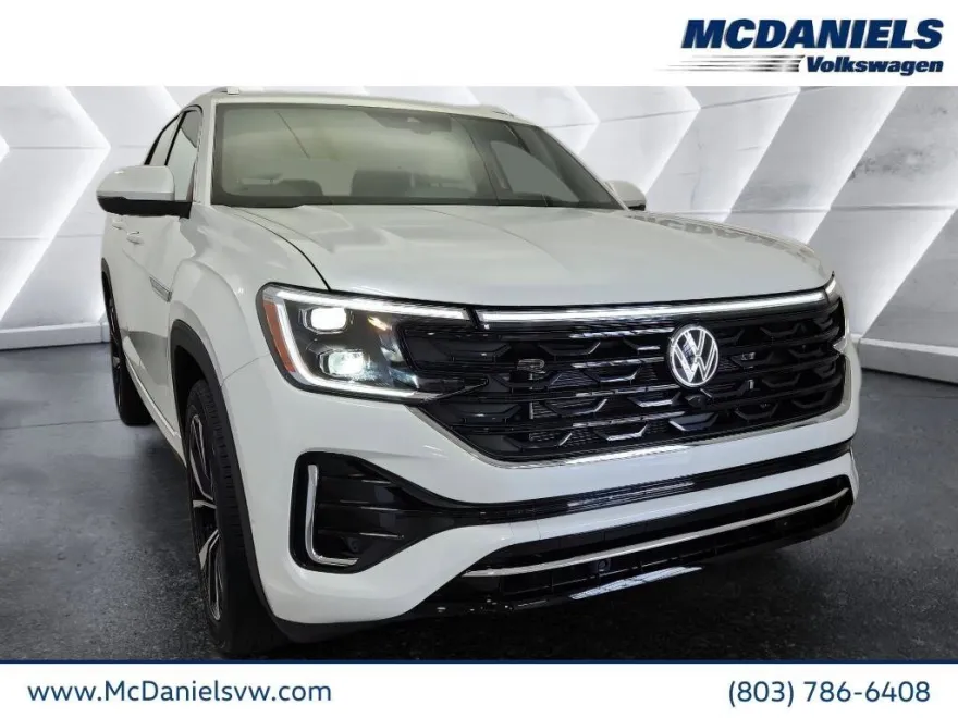 2026 Volkswagen Atlas Cross Sport SEL Premium R-Line photo 1