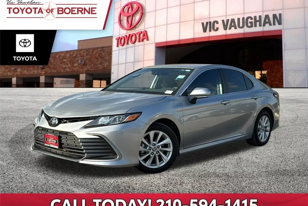 2024 Toyota Camry LE photo 1