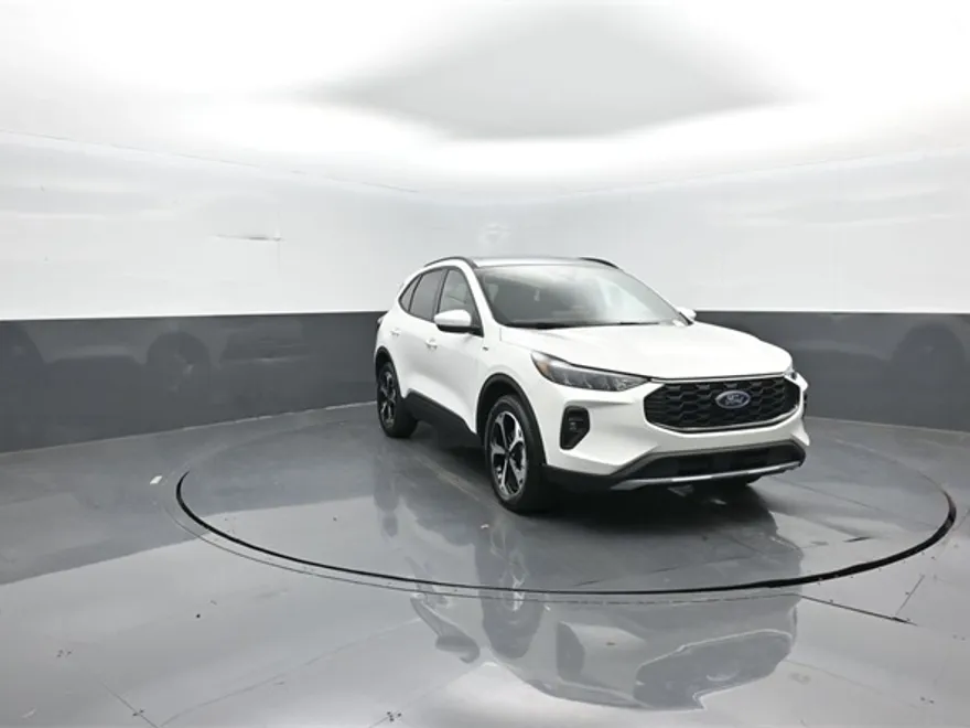 2025 Ford Escape ST-Line Select photo 1