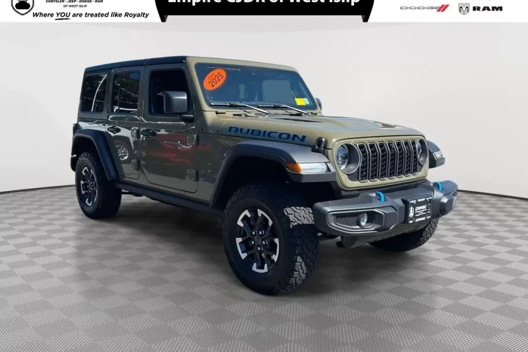 2025 Jeep Wrangler Rubicon 4xe photo 1