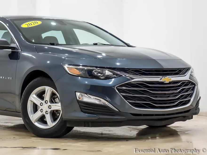 2020 Chevrolet Malibu LS photo 1