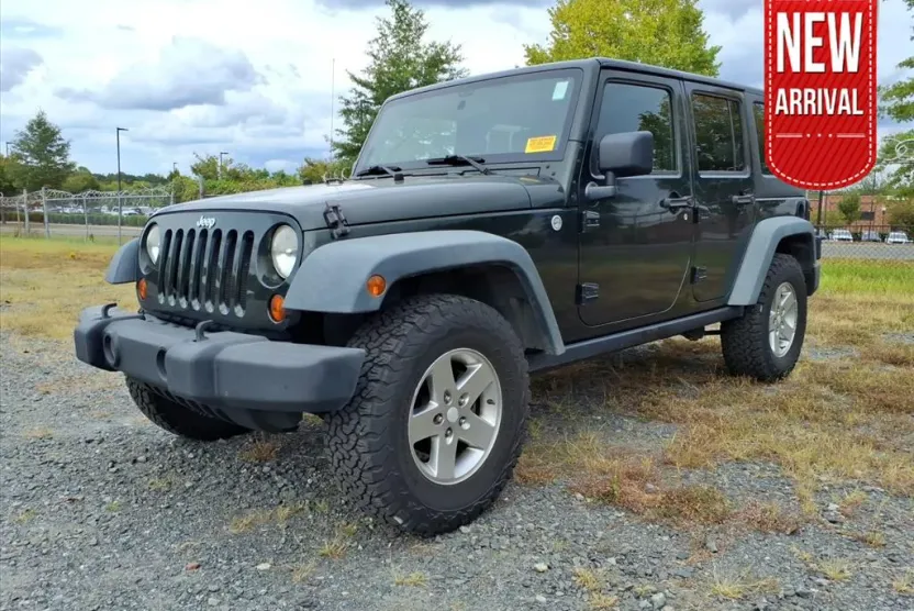 2011 Jeep Wrangler Unlimited Rubicon photo 1