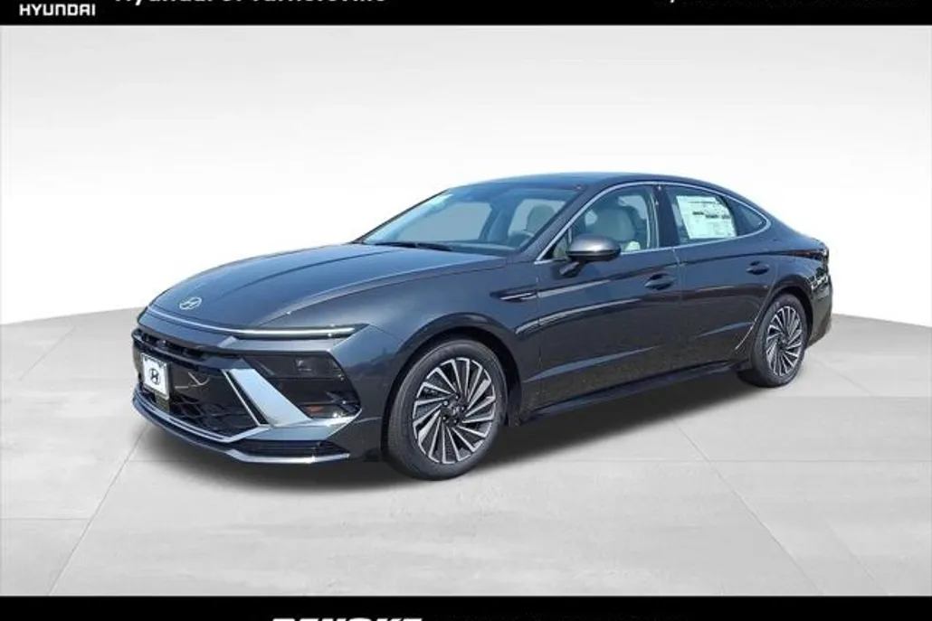2025 Hyundai Sonata Hybrid Limited photo 1