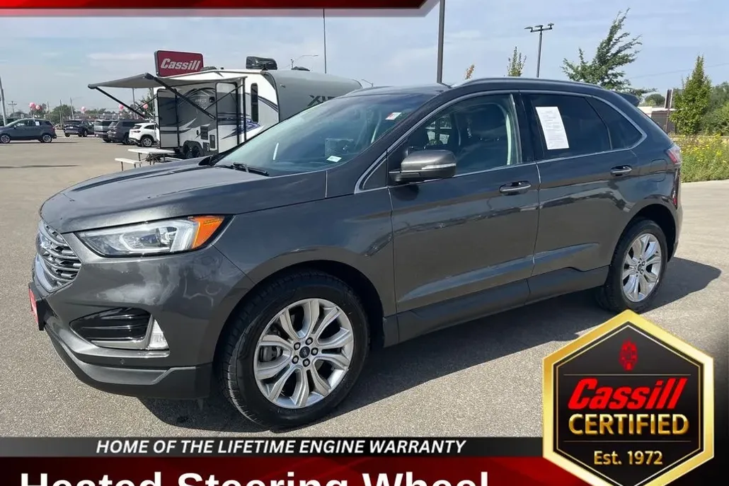 2020 Ford Edge Titanium photo 1