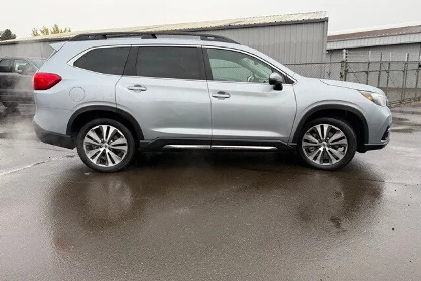 2021 Subaru Ascent Limited photo 1