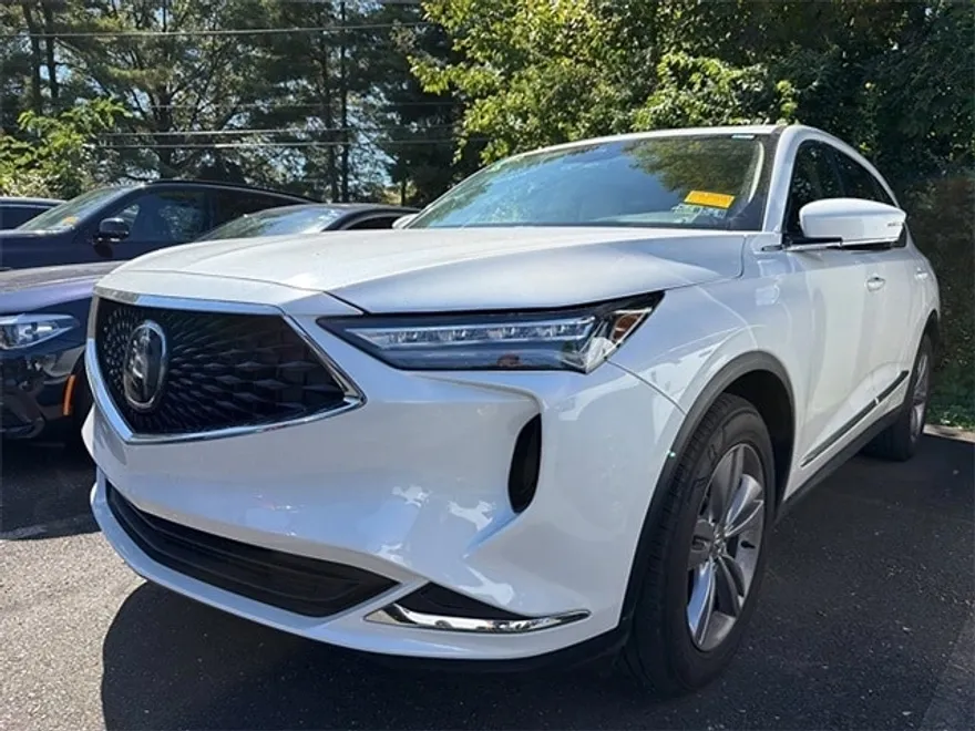 2023 Acura MDX SH-AWD photo 1