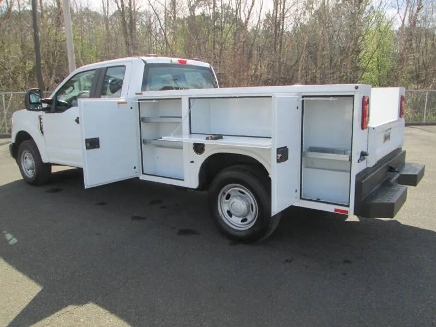 2021 Ford F-250 XL photo 1