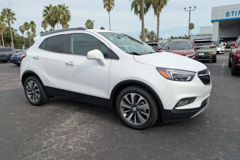 2019 Buick Encore Essence photo 1