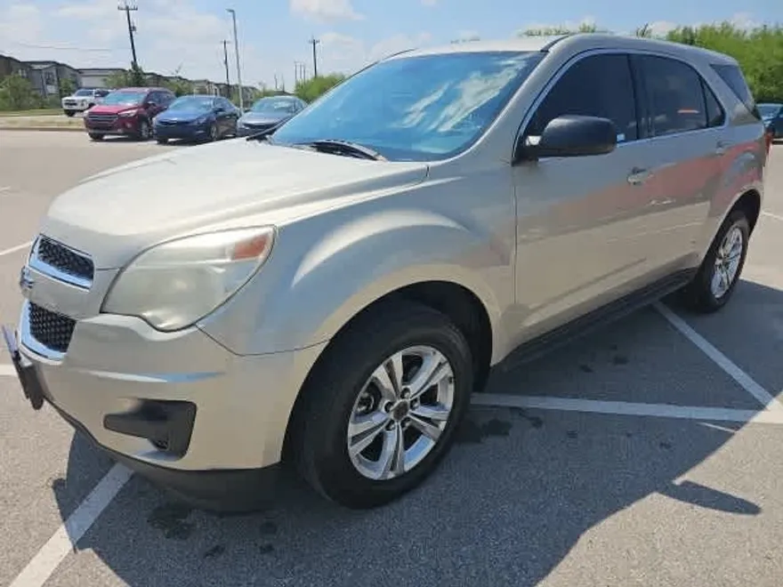 2014 Chevrolet Equinox LS photo 1