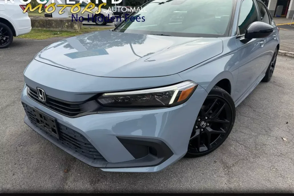 2023 Honda Civic Sport photo 1