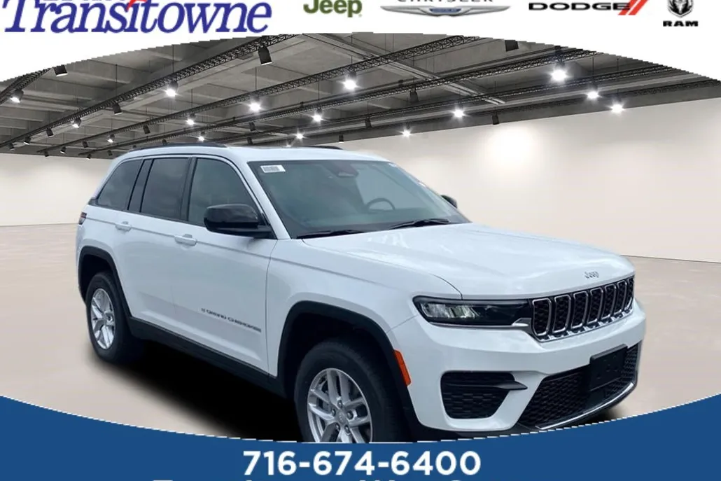 2025 Jeep Grand Cherokee Laredo X photo 1