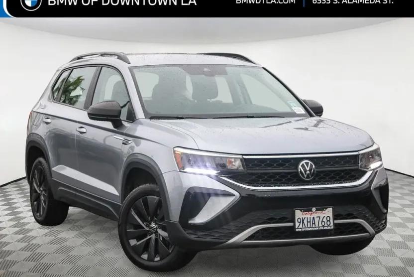2024 Volkswagen Taos S photo 1