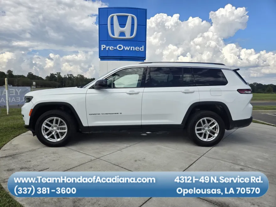 2023 Jeep Grand Cherokee Laredo photo 1