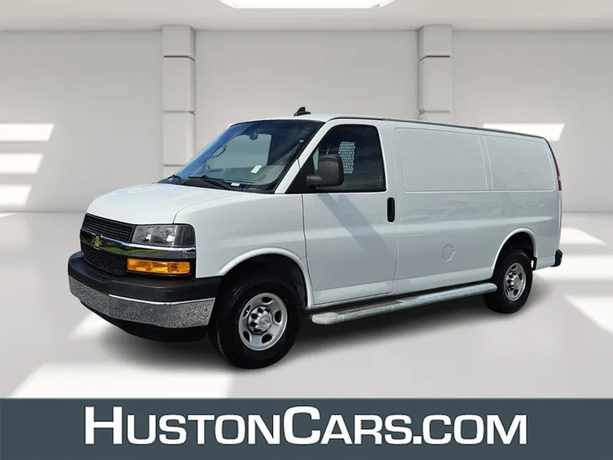 2022 Chevrolet Express Cargo 2500 photo 1