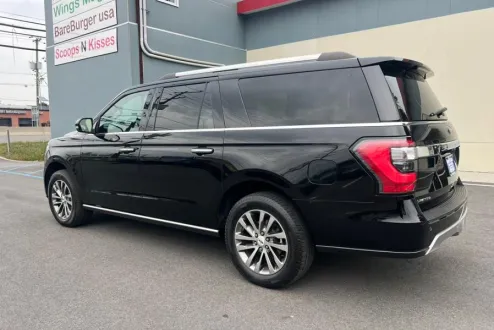 2018 Ford Expedition MAX Limited photo 3