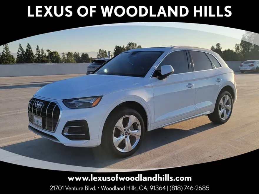 2021 Audi Q5 45 Premium Plus photo 1