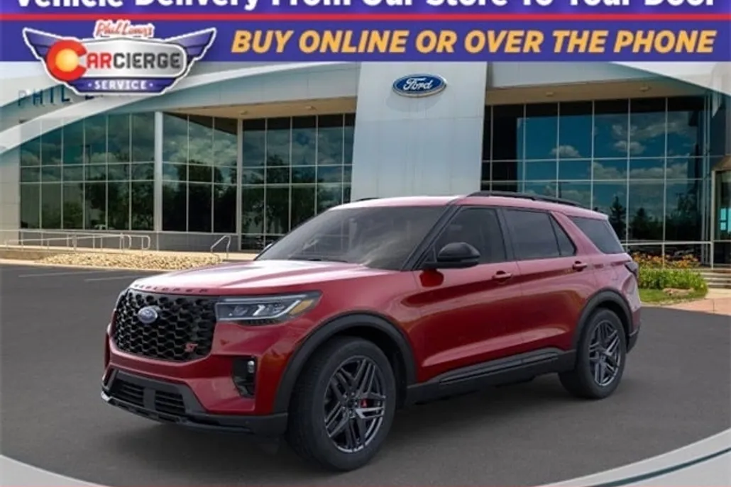 2025 Ford Explorer ST photo 1