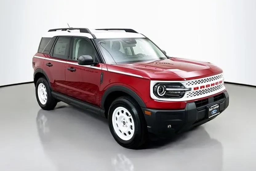 2025 Ford Bronco Sport Heritage photo 1