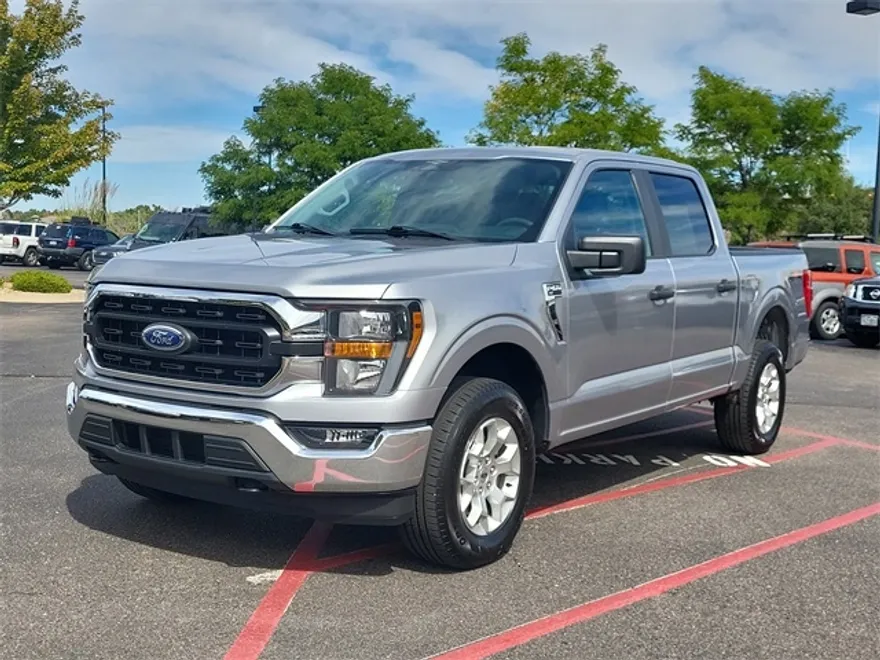 2023 Ford F-150 XLT photo 1