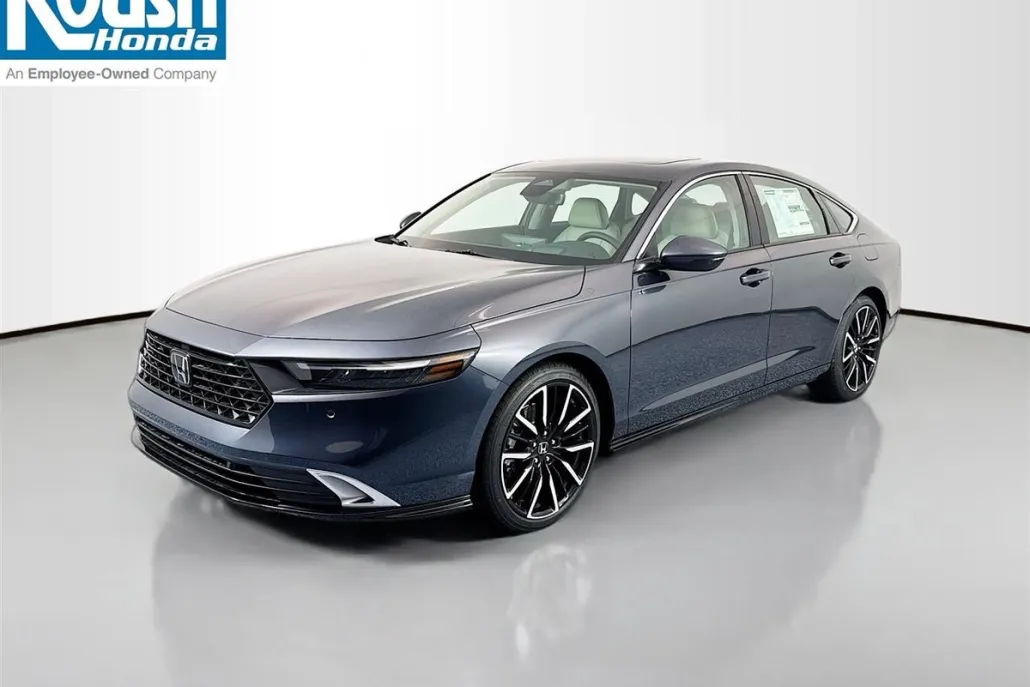 2025 Honda Accord Hybrid Touring photo 1
