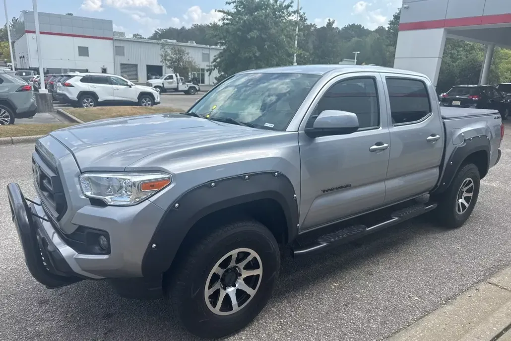 2020 Toyota Tacoma SR 4x4 Double Cab photo 1