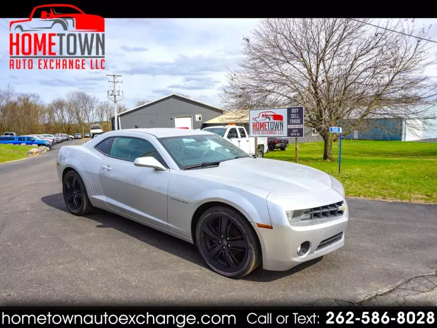 2011 Chevrolet Camaro 1LT photo 1